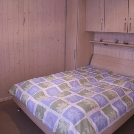 Semesterbostad Duenenwald -